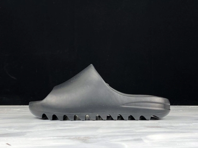 Slide Adidas Black FX0495 Yeezy 0806